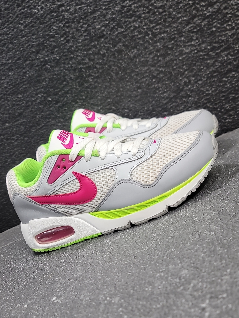Nike Women's Air Max Correlate "Fireberry/Lime" Wmns 8.5 Good Condition